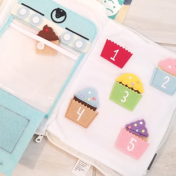 ❤HP 3.25❤ Hallmark Quiet Book "Oh, So Sweet" Age 2, 3, 4 gift - Picture 4 of 7